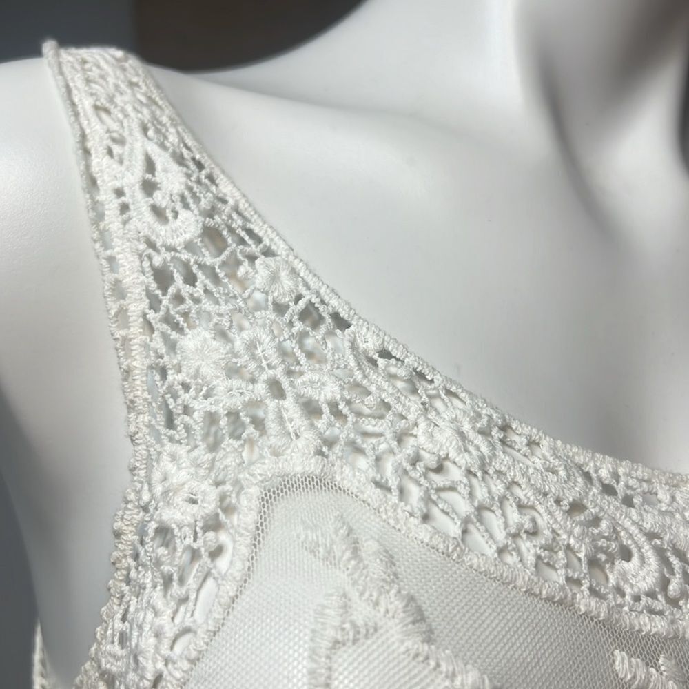 Express top  - Picture 3 of 11